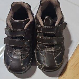 SmartFit Dark Brown Kids Sneakers